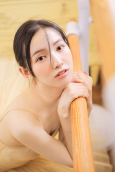 莉莉午夜理论影院